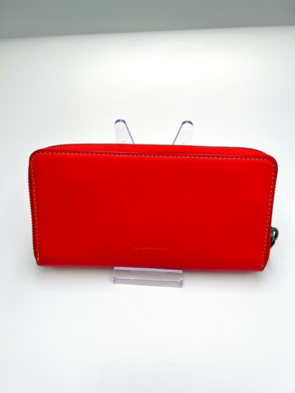 Coach x Disney Mickey Mouse Accordion Zip Wallet - Picture 2 of 11